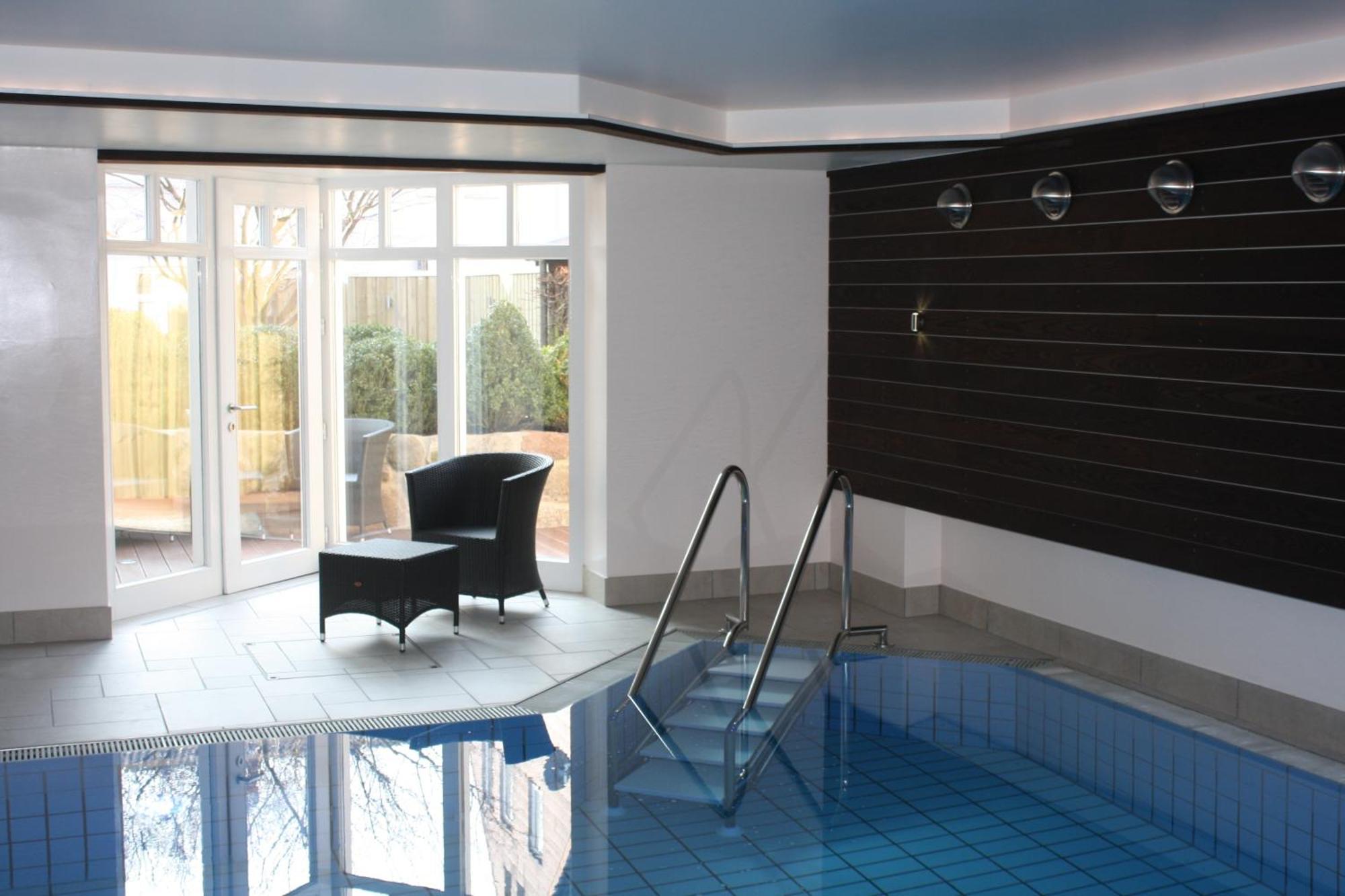 Romantik Hotel Aquarium Friedrichstadt Exterior foto