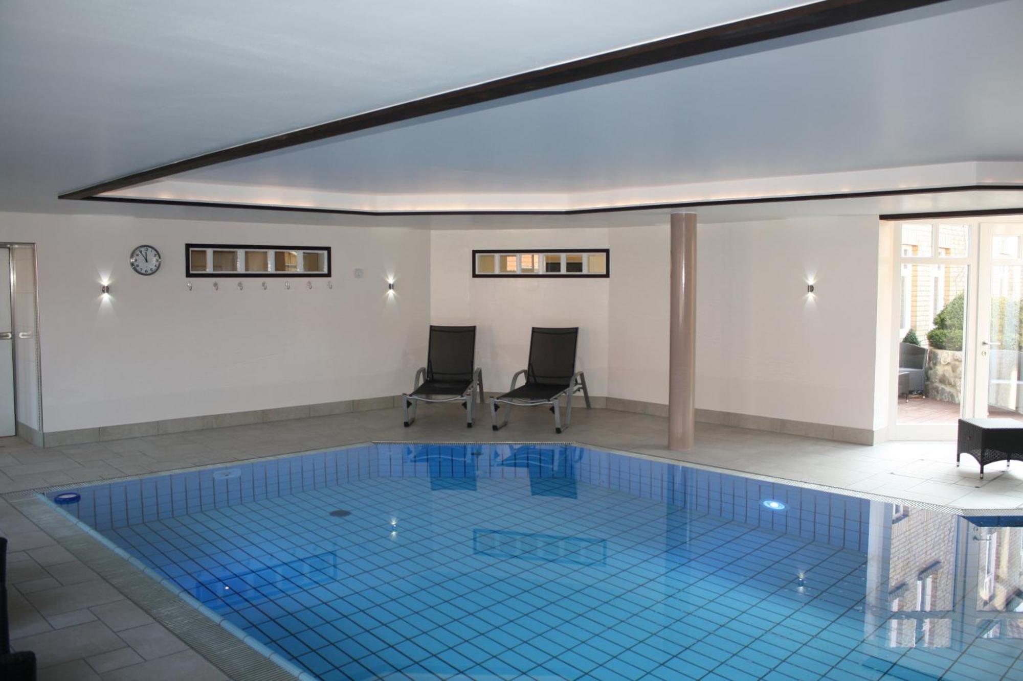 Romantik Hotel Aquarium Friedrichstadt Exterior foto