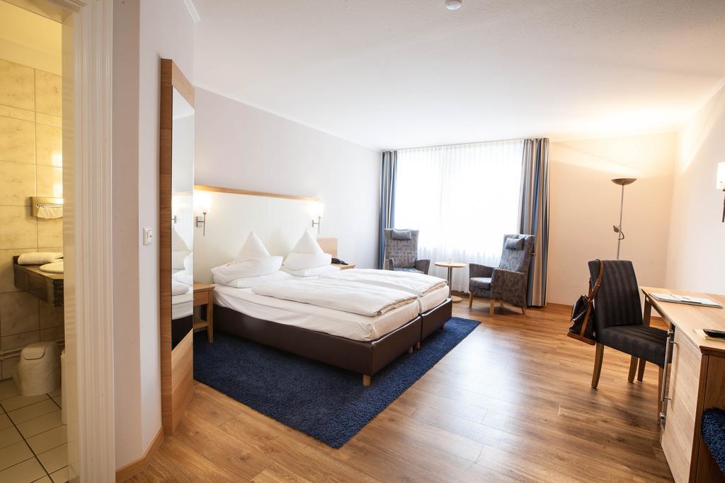Romantik Hotel Aquarium Friedrichstadt Exterior foto